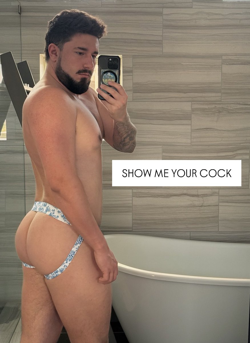 saturday morning and i wanna see some cock— reposting my favorites as always 😋😋