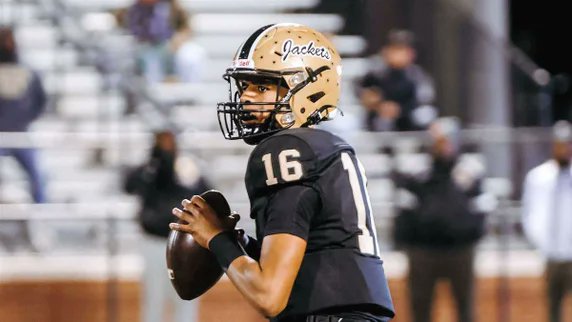 Jacquie Franciulli (@jacquiefran_) on Twitter photo He is a name to know in the 2028 class.
QB <a href="/TraceHawkins_16/">Trace Hawkins</a> made a trip to Virginia on Friday.
"The history of the school is impressive."
247sports.com/college/virgin… He is a name to know in the 2028 class.
QB <a href="/TraceHawkins_16/">Trace Hawkins</a> made a trip to Virginia on Friday.
"The history of the school is impressive."
247sports.com/college/virgin…