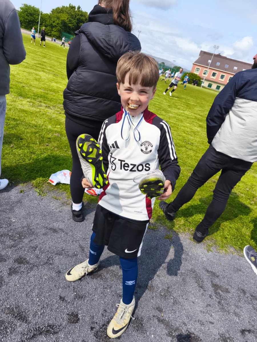 Daniel Jang (@daniellang7) on Twitter photo Football is not always about results, it can be about taking part, enjoying it and making new friends!
First full year of academy football complete and fantastic to see a great crowd at <a href="/AbbeyUnited_FC/">Abbey United FC</a> fun day today.
#AutismAwareness Football is not always about results, it can be about taking part, enjoying it and making new friends!
First full year of academy football complete and fantastic to see a great crowd at <a href="/AbbeyUnited_FC/">Abbey United FC</a> fun day today.
#AutismAwareness