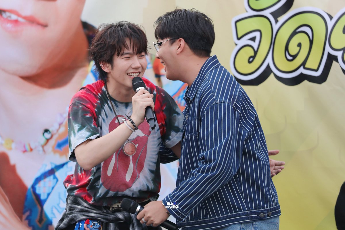พี่เจิ้น <a href="/JVeerakris/">Jren Veerakris</a> มางานวันเกิดน้องบิวทุกปีเลย  น่ารักมากๆ  ขอบคุณมากๆนะคะ

BUILD THIRTYONE DERLAND
070625 #HAPPYBUILDTURNS31
꒰ <a href="/JakeB4rever/">BIU.</a> #BuildJakapan ꒱ 
#Beyourluve 

#bluuniversepic