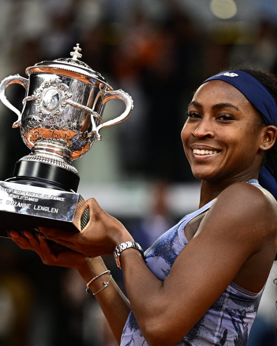 COCO GAUFF -ROLAND GARROS MOM IT MADE