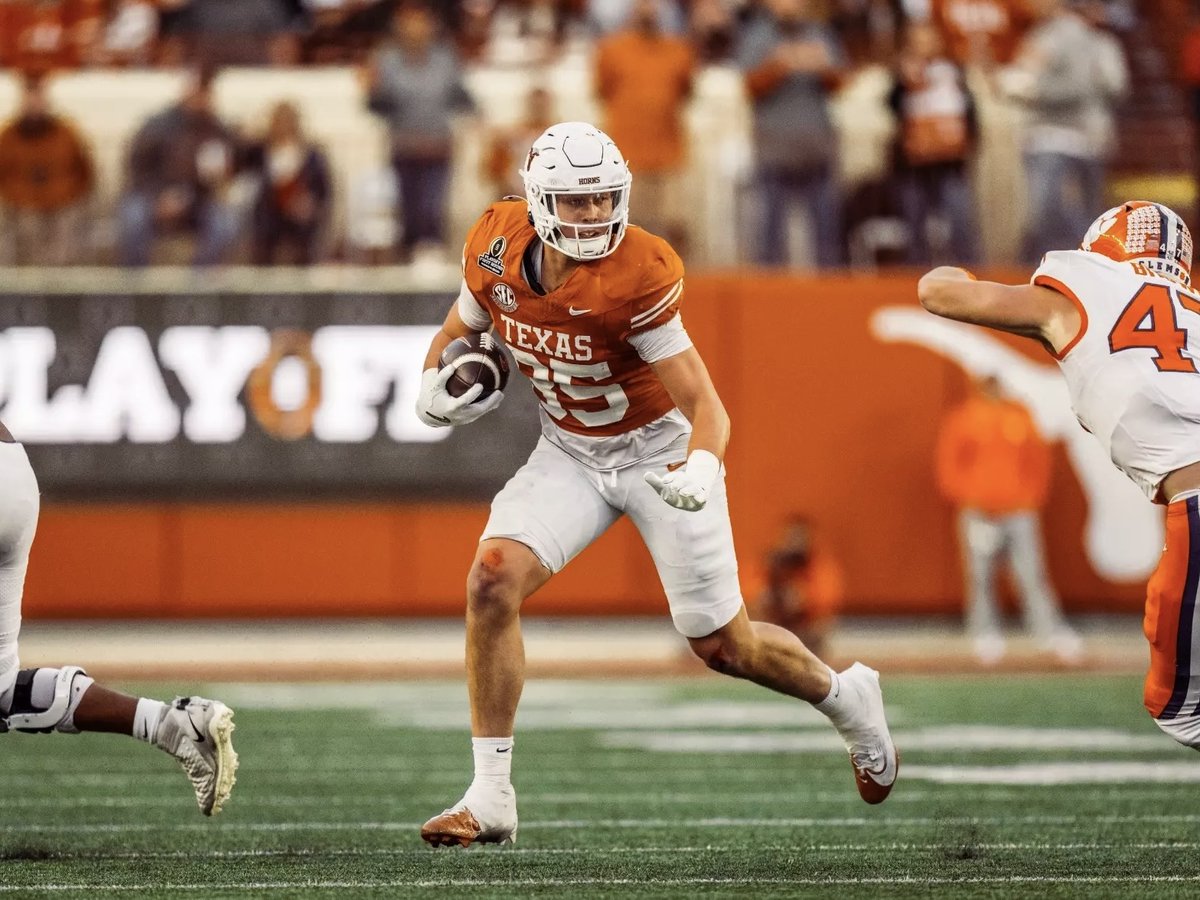 BrainyBallers's tweet image. 📊🏈 “Does It Matter?”, Part 61 is here! With this TE analysis, we found a Draft Capital that has a 34.9% elite performance rate increase. Check out our findings and join us next for TE Top Yardage Season! 💪 #NFL #FantasyFootball #SportsScience brainyballers.com/can-draft-capi…
