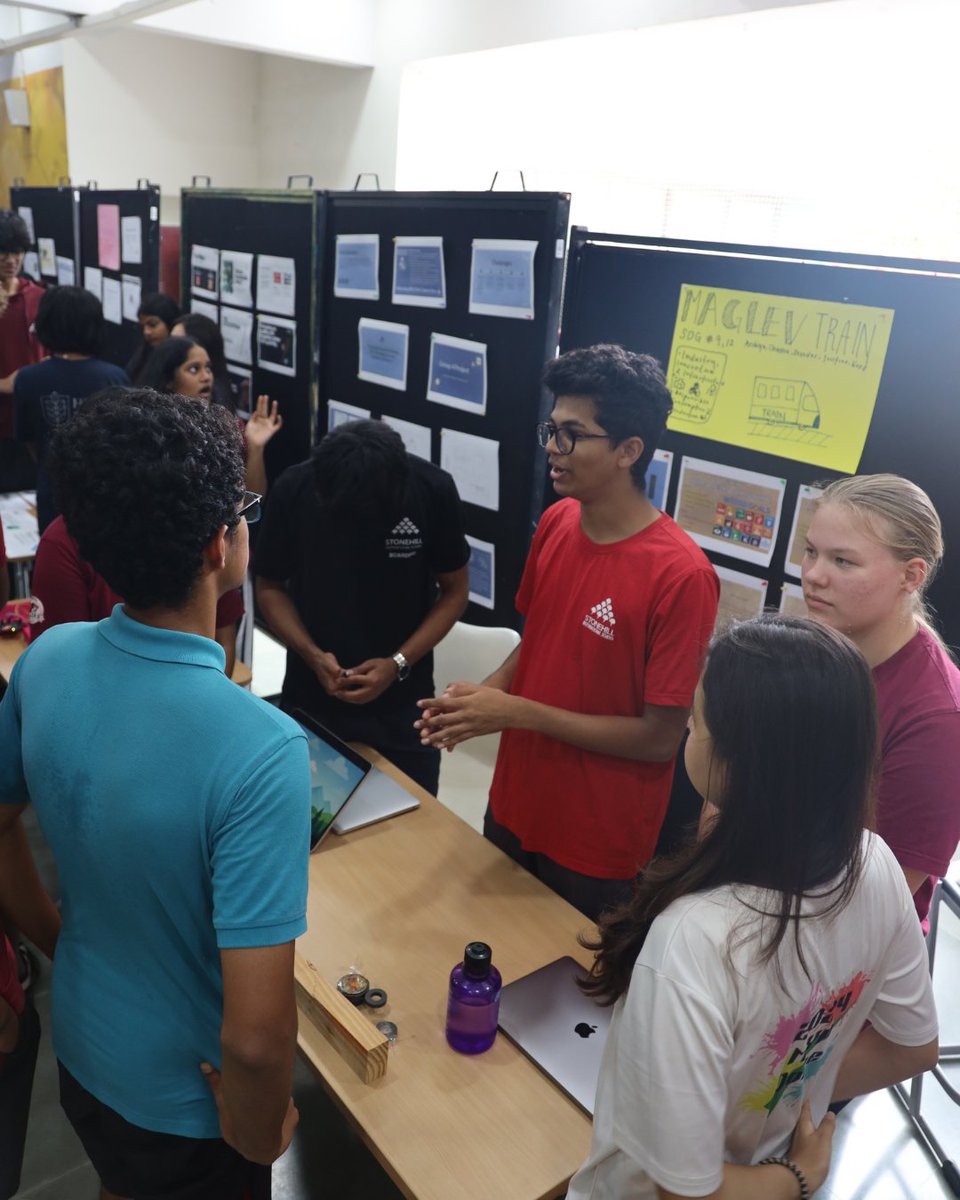 Stonehill_SIS's tweet image. Our grade 11 students dove into real-world challenges through the Collaborative Sciences Project—an interdisciplinary initiative focused on problem-solving, teamwork, and scientific inquiry.
#IBScience #StudentInnovation #SISlearns