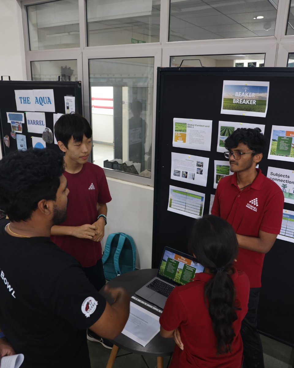 Stonehill_SIS's tweet image. Our grade 11 students dove into real-world challenges through the Collaborative Sciences Project—an interdisciplinary initiative focused on problem-solving, teamwork, and scientific inquiry.
#IBScience #StudentInnovation #SISlearns