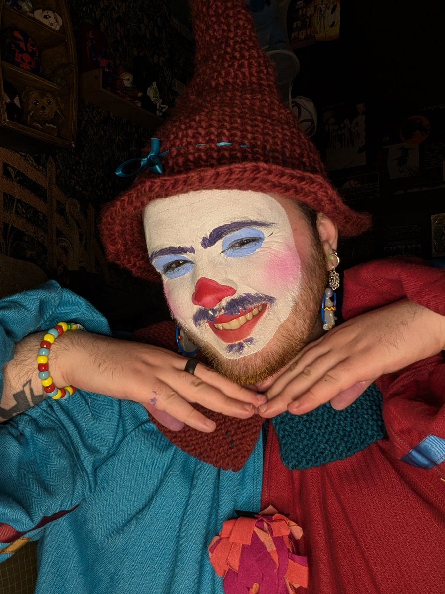 Jackscostumes's tweet photo. Hehe https://t.co/IZQryGBWFN