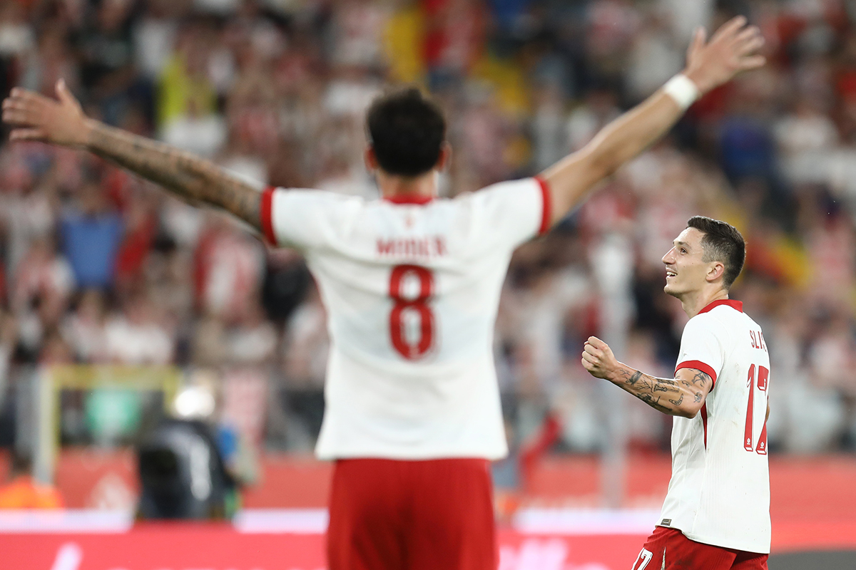 darekhe's tweet photo. Polska - Mołdawia 2:0, 06.06.2025 - Chorzów - Stadion Śląski. Mecz towarzyski, pożegnalny mecz Kamila Grosickiego z reprezentacją. Bramki w tym spotkaniu zdobyli Matty Cash i Bartosz Slisz. https://t.co/3EkA5zF3uL