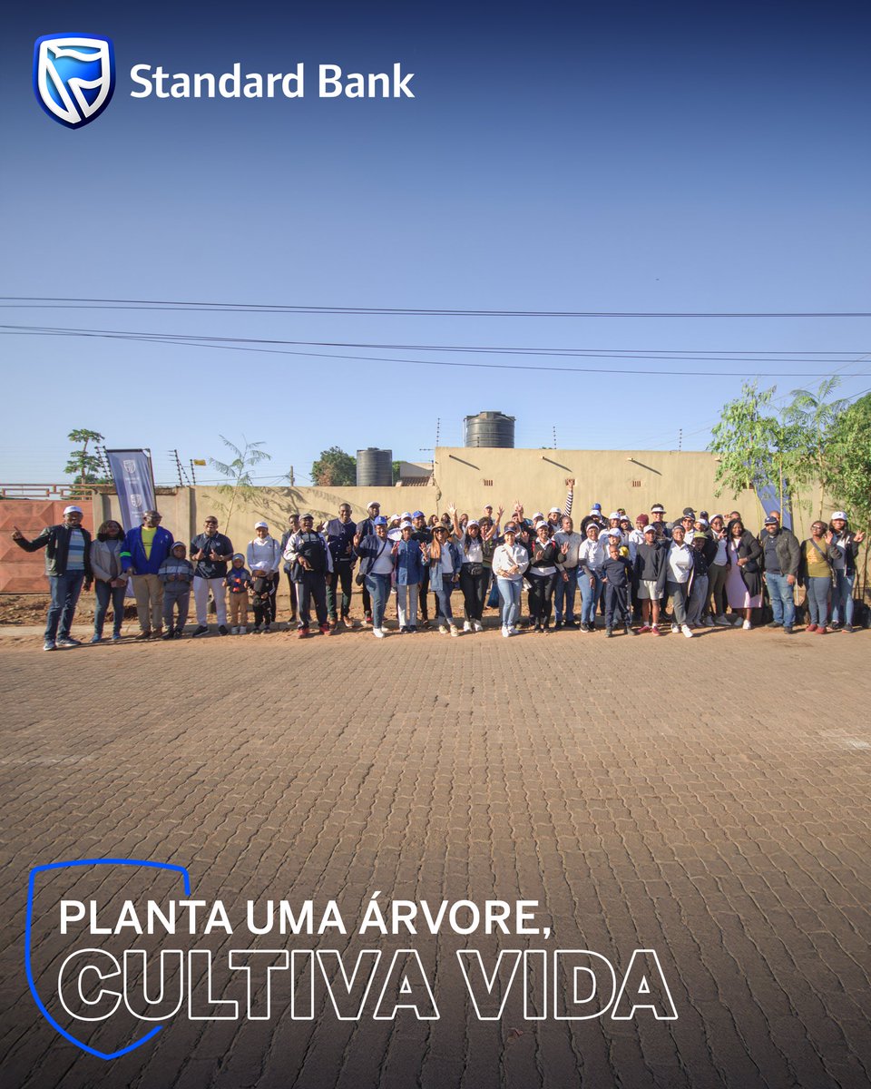 No âmbito das celebrações do #DiaMundialDoAmbiente, assinalado a 5 de Junho, hoje demos continuidade à nossa missão de promover a sustentabilidade e a preservação do meio ambiente com mais uma acção especial de plantio de árvores no município da Matola. Desta vez, plantamos cerca