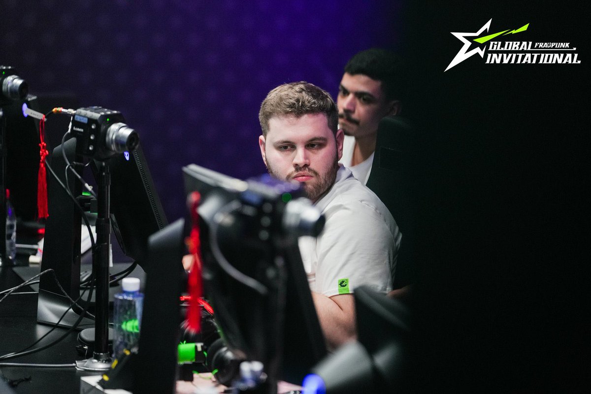 Gostaria de agradecer a todos pelo apoio. Foi uma honra representar o Brasil nesse camp.

Posso garantir que demos o nosso melhor em todas as etapas.

E mais uma vez, obrigado pelo apoio, espero ter a oportunidade de representar o Brasil novamente e ai sim trazer esse troféu