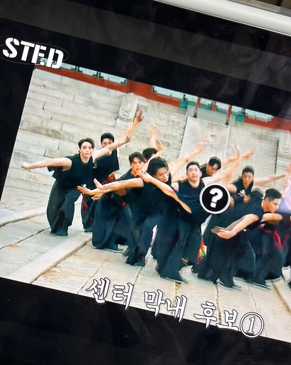 너믜오랜만이야ㅜㅜㅜㅜㅜㅜ
한낮의 꿈 ~ 상상햇어 이파루ㄹ~
그런의미로 오랜만에 댄스필림 한번씩 보자
