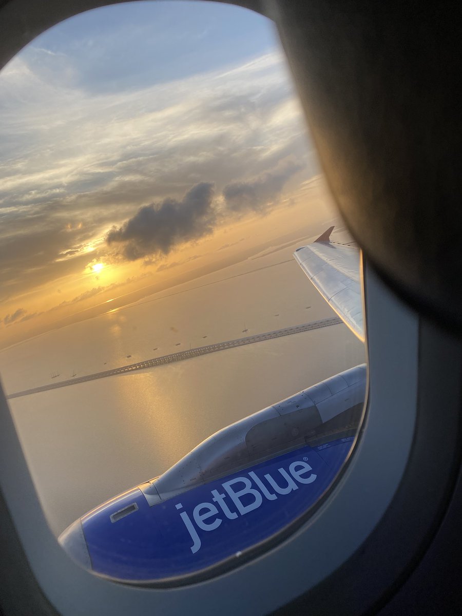 Cookiebun's tweet photo. I’m loyal to @JetBlue … traveling while disabled isnt easy but gate agents and flight crews are always awesome! Thank you! https://t.co/DHC6SHJm1i