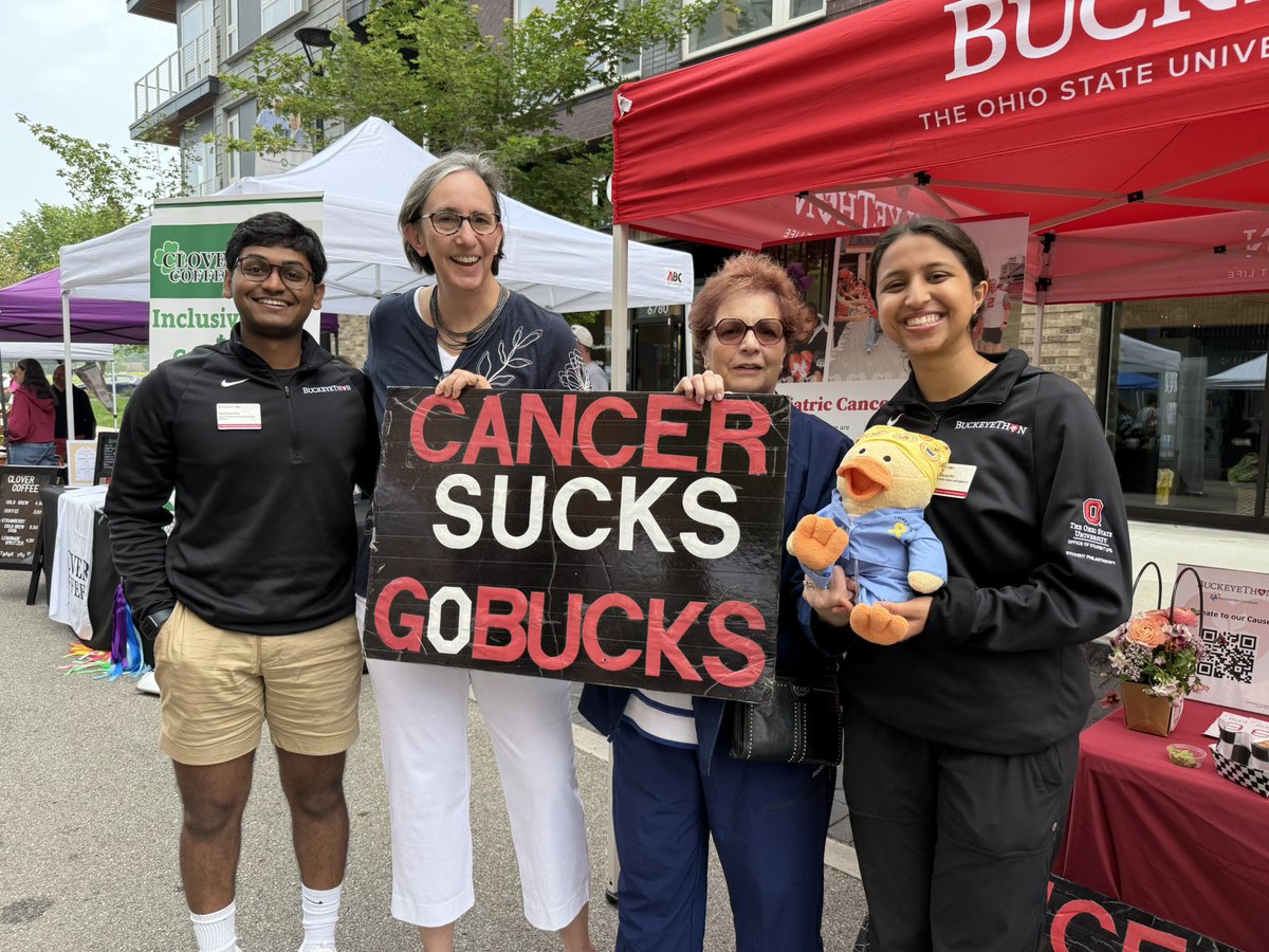 Kimryn Rathmell (@kimrynrathmell) on Twitter photo What do cancer researchers do on a day off? Farmers market! (Healthy eating + exercise = ā¬ļø cancer) There we found the <a href="/BuckeyeThon/">BuckeyeThon</a> students out raising awareness and support for pediatric blood cancers š©ø. Excellent energy! #EndCancer What do cancer researchers do on a day off? Farmers market! (Healthy eating + exercise = ā¬ļø cancer) There we found the <a href="/BuckeyeThon/">BuckeyeThon</a> students out raising awareness and support for pediatric blood cancers š©ø. Excellent energy! #EndCancer