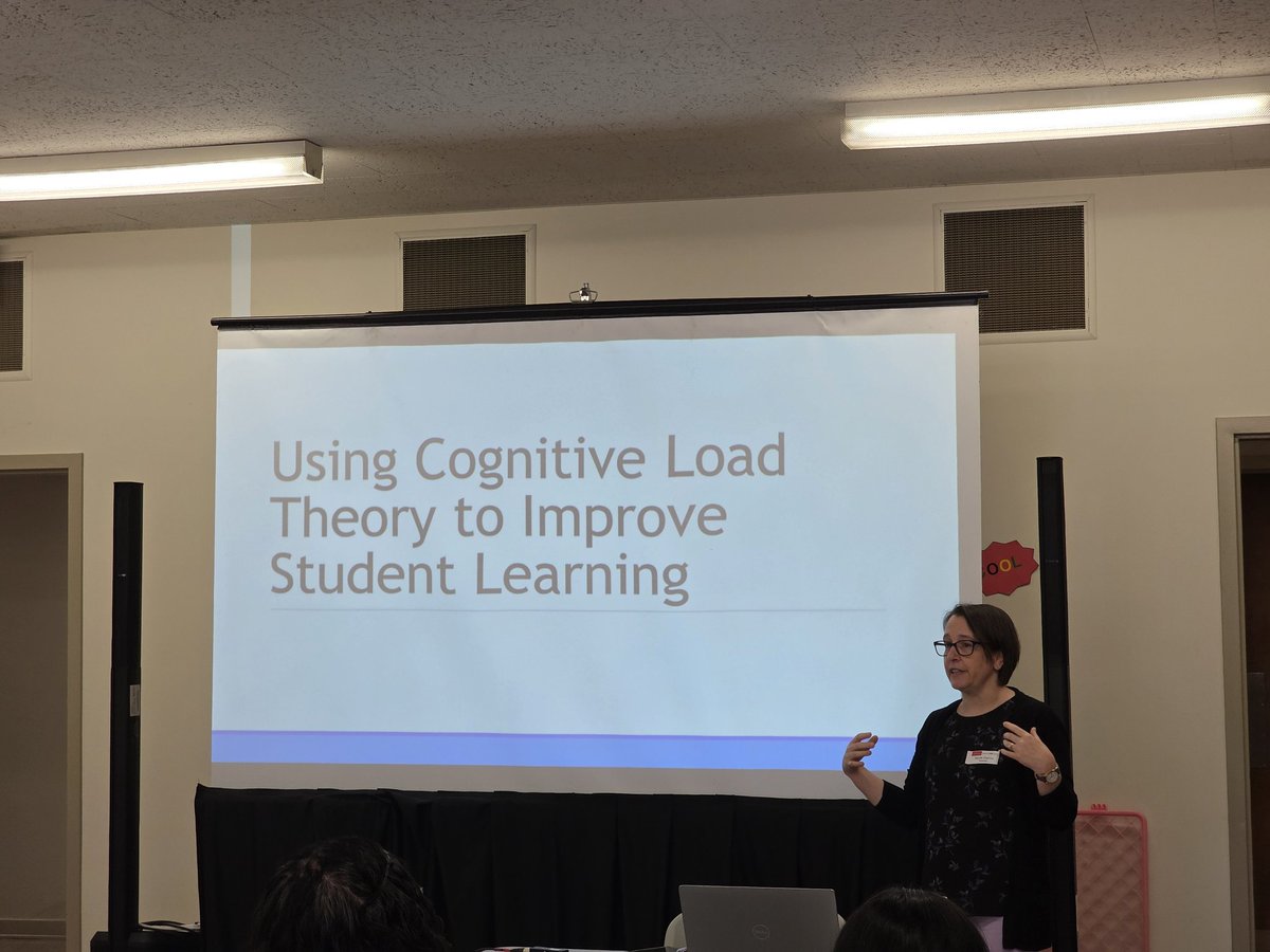 Nicole Charron has a room full with standing attendees!!!
<a href="/researchEDCan/">researchED Canada</a>
#rEDTO25