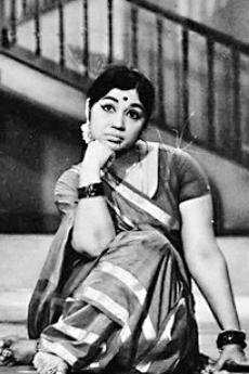 Srividhya_Hari's tweet photo. அப்படி என்னத்த தப்பா கேட்டுட்டார் ? படம் பார்த்தேலான்னு கேட்டது ஒரு குத்தமா ? https://t.co/YXsYMxOVWf