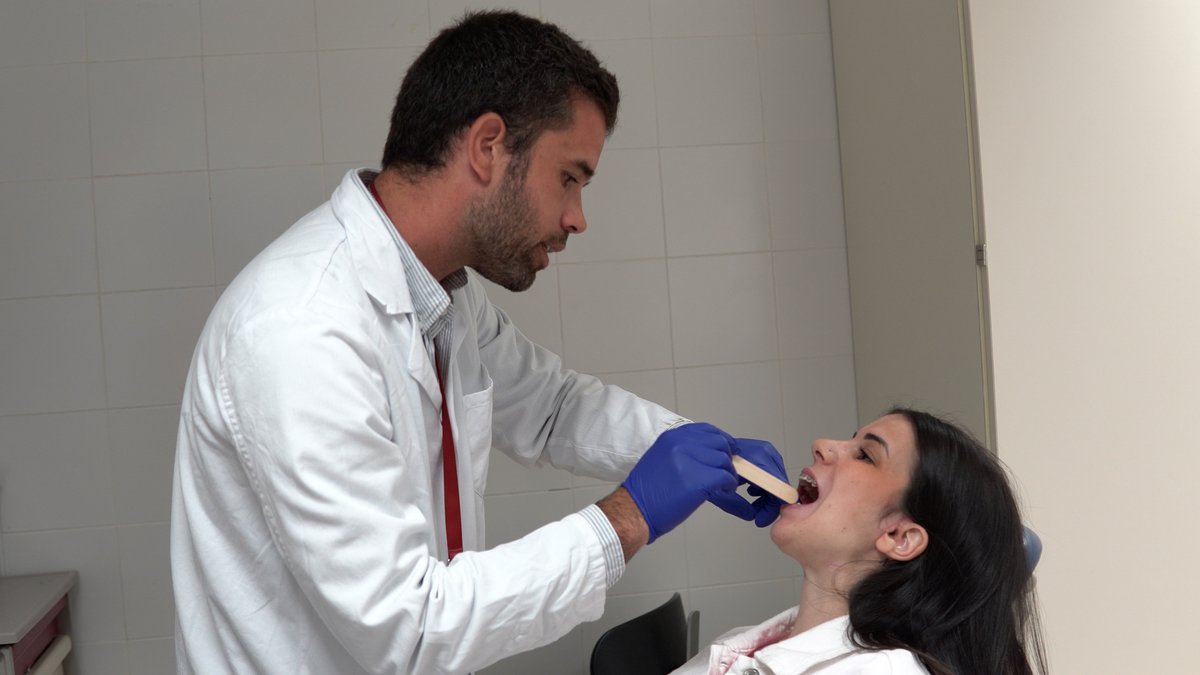 Hospital Universitari Bellvitge | HUB (@hbellvitge) on Twitter photo La pionera pròtesi que ha permès recuperar la funció mandibular i la simetria facial també és notícia al diari <a href="/elperiodico/">El Periódico</a>
Aquest és un exemple de com la simulació i les tecnologies 3D estan revolucionant el tractament de deformitats maxil·lofacials complexes
ℹ️ La pionera pròtesi que ha permès recuperar la funció mandibular i la simetria facial també és notícia al diari <a href="/elperiodico/">El Periódico</a>
Aquest és un exemple de com la simulació i les tecnologies 3D estan revolucionant el tractament de deformitats maxil·lofacials complexes
ℹ️