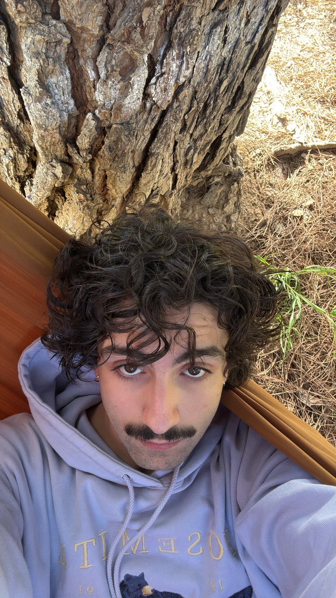 altak_'s tweet photo. 12/06 a las 20:00 nueva música 

que ganas :))))

presave por aquiiiii:

https://t.co/1hhNBKDdCm https://t.co/kJrDinkQoh