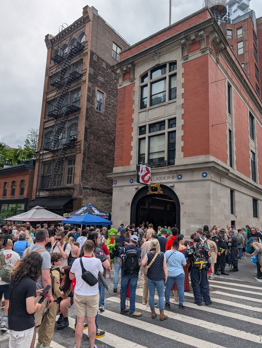 Welcome to #GhostbustersDay 2025! 🚫👻 #Ghostbusters