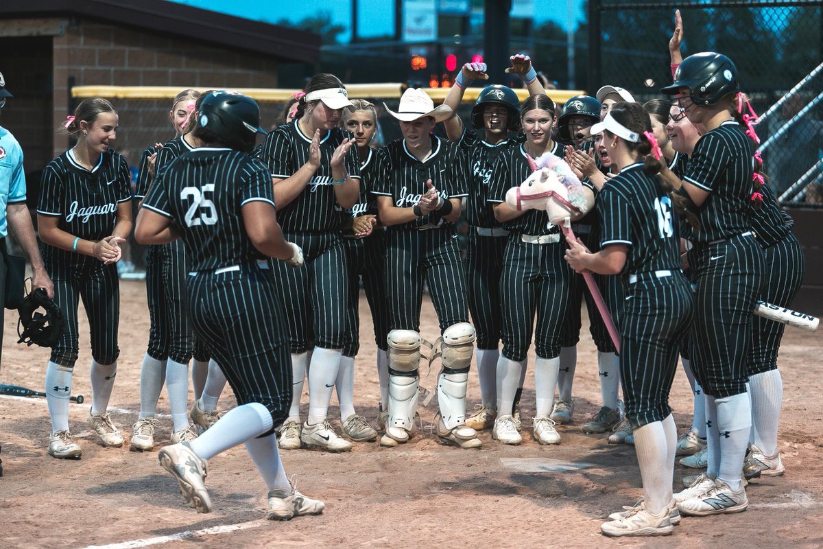 . <a href="/JordynKennedy13/">Jordyn Kennedy</a> ties the <a href="/ACHSJagSB/">Jaguar Softball</a> career home run record held by <a href="/Kendyl_23/">Kendyl Lindaman</a> with a pair of roundtrippers in a win over Creston: ankenyfanatic.com/2025/06/07/to-…