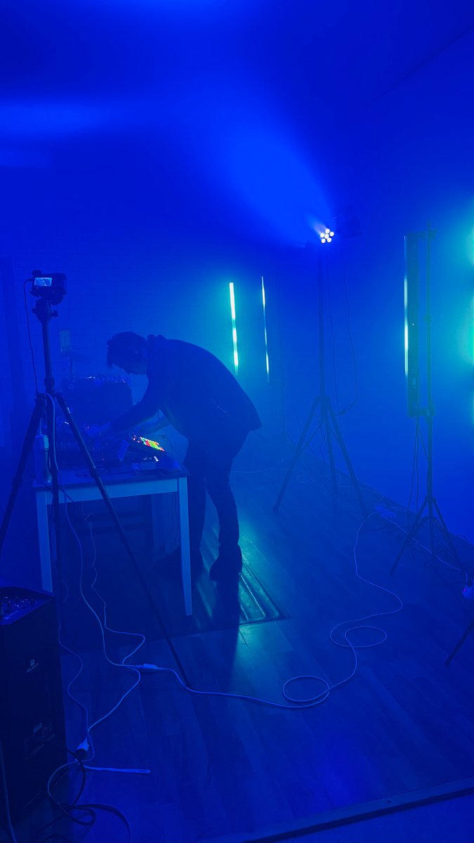 59 Perlen 🎛️ Live Act & Music Producer tweet media