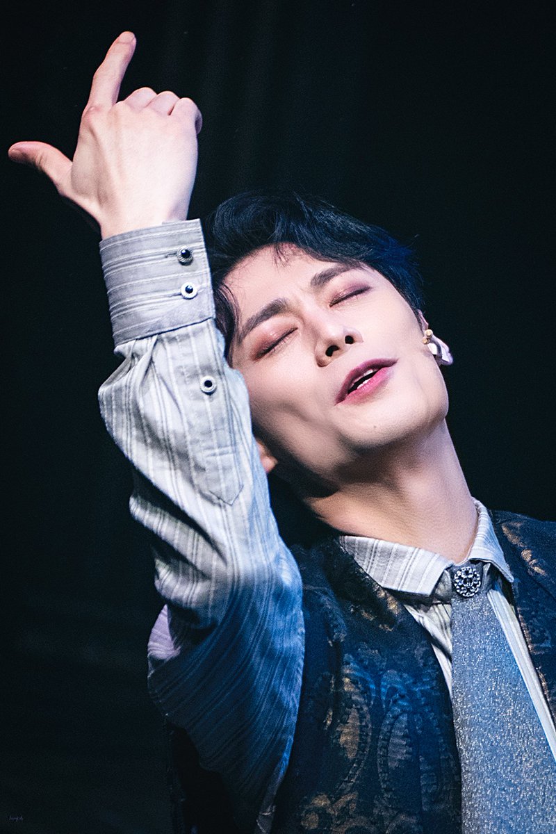 250607 밤 뮤지컬 와일드그레이 
스페셜 커튼콜 「와일드그레이」
오스카 와일드 | #주민진

운명의 신이 준비한 것 같은 
격렬한 쾌감과 슬픔