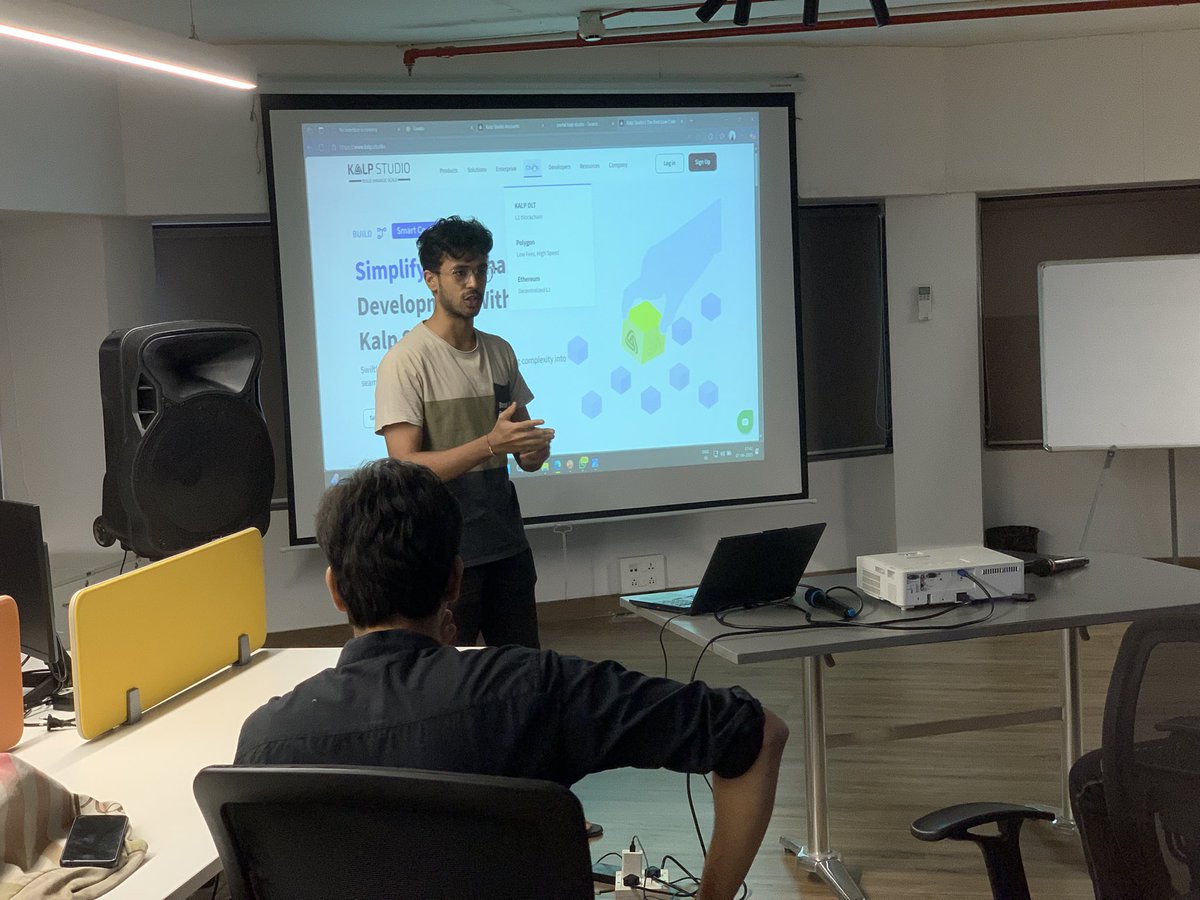 atxharva's tweet image. What started as a hackathon project is a community now which just completed their  first event , cheers to the beginnings 
Special thanks to @AjinkyaOnchain and @sawhil2529  making the @WeConnMaxiz’s first event pitch dock successful.@kkrishnnaaa01 @PutAmaterasu @harpalrajput007
