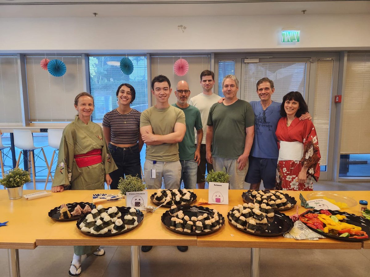 lab_asher's tweet image. At Gad Asher lab, we don&apos;t just do science with 120% dedication... we also enjoy hosting the BEST departmental social hour ever (won&apos;t apologize for it)! This time, we turned 6kg of rice into &amp;gt;200 Onigiris 🍙 and had 120 Mochi ice creams! Co-hosted with Yoav Soen lab!