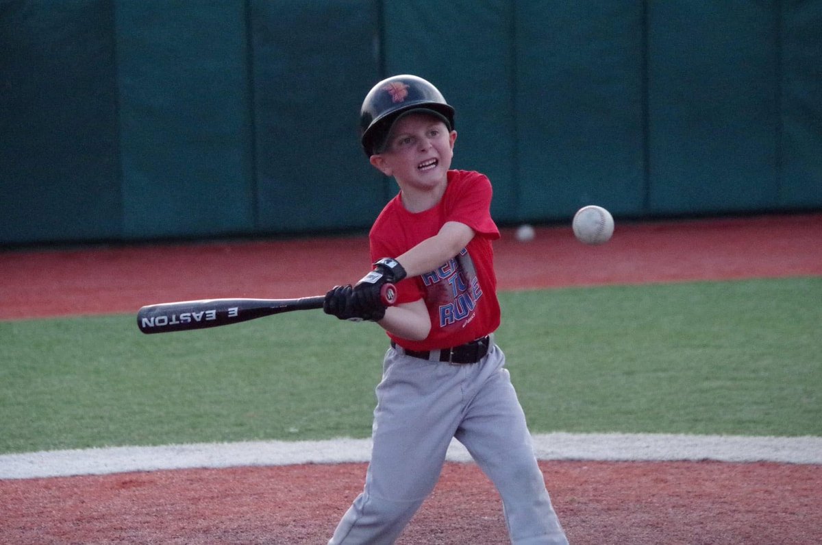 MikeSaffordJr's tweet image. Thank you all - PJ made it past the 1/2way mark in his fundraising goal for his KF Falcons Legion team…as the team will play 44 games this summer (starting tomorrow) - if you want to help him - plede .05 or .10 to his hit a thon on Tuesday - or just a donation (Venmo OITSID)…🩷