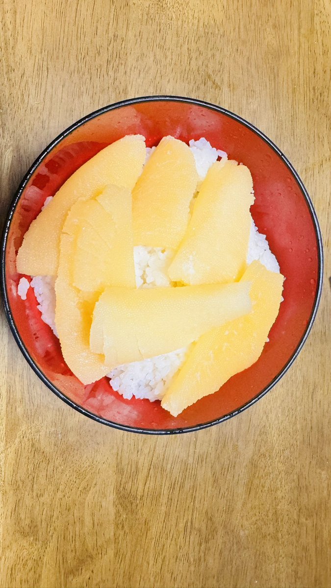 今日の夕飯は、数の子丼。美味しかった
