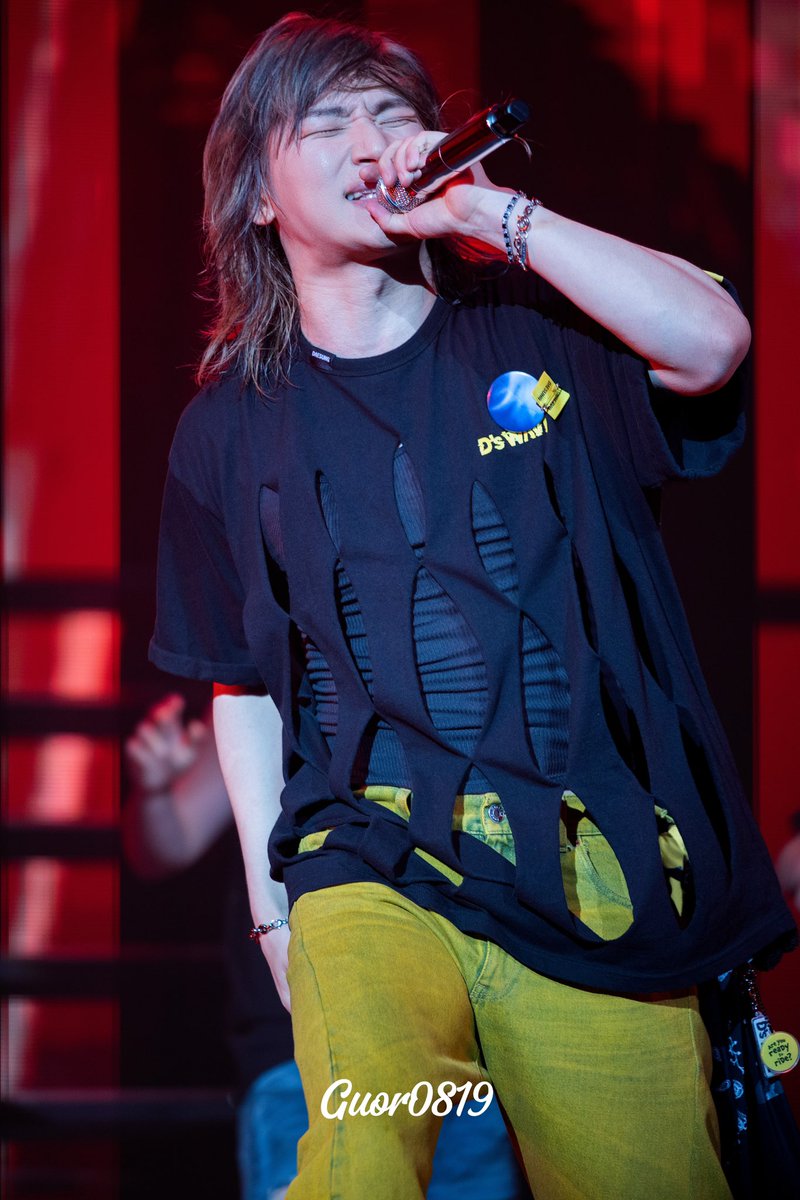 DAE_BAE426's tweet photo. 250607 𝐃’𝐬𝐖𝐀𝐕𝐄 𝐢𝐧 𝐌𝐚𝐥𝐚𝐲𝐬𝐢𝐚

❤️‍🔥❤️‍🔥❤️‍🔥

#DsWAVE
#대성 #DAESUNG #DLITE #テソン  @d_lable https://t.co/c9g6ADXxIA