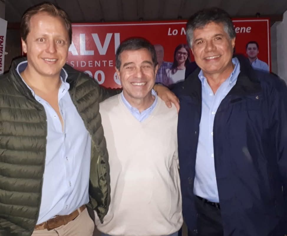Lamento muchísimo la pérdida de  quien en conjunto comenzamos un camino en la política dando lo mejor por el <a href="/PartidoColorado/">Partido Colorado</a> .... aunque después  tomamos distintos caminos, siempre mantuvimos la relación humana por sobre las cosas , siempre con esa sonrisa y buen trato... QEPD