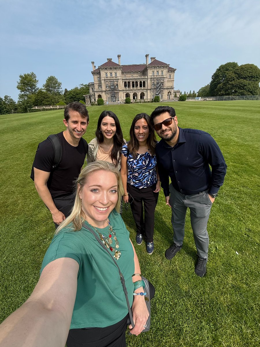 DrSGraff's tweet image. A few quick 📸 of the @ASCO @ConquerCancerFd #IDEA Grantees over their visit @BrownUCancer @BrownMedicine @BrownUnivHealth
#globaloncology