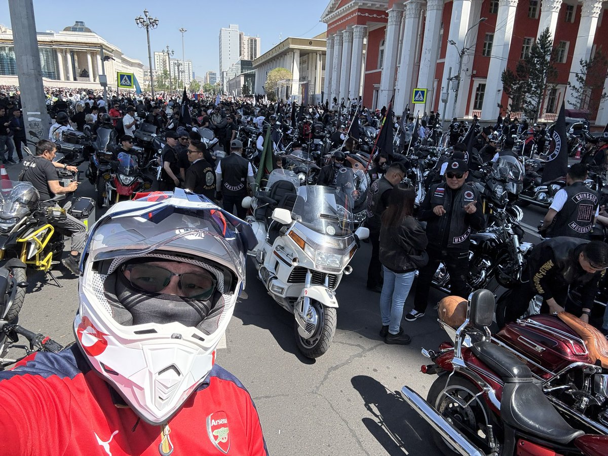 Залуусаа!
 Ийм гоё нэгдлээ улс орныхоо ирээдүйд зориулцгаая⚡💫🤘🙋