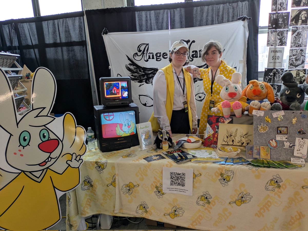 All prepped at Brooklyn Comicon!

We already met another vendor who said they saw the Nightmind video on Angel Hare. Wild stuff!