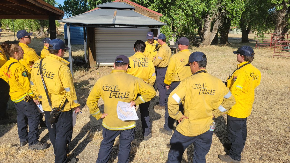 CAL FIRE/Butte County Fire Department tweet media