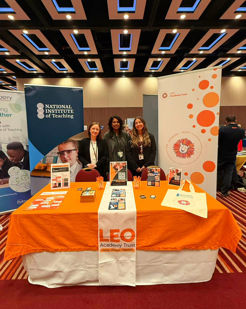 LEO Training (@leotraining5) on Twitter photo 🤩 What a fantastic day meeting future trainee teachers at the <a href="/getintoteaching/">Teaching</a> event!
🤔 Curious about training with <a href="/LEOacademies/">LEO Academy Trust</a> and <a href="/NatInstTeaching/">National Institute of Teaching</a> and the support we offer?
💻Express your interest today and find out more: forms.gle/z2pVm7SKNg7cKa…
#WeAreLEO 🦁 🤩 What a fantastic day meeting future trainee teachers at the <a href="/getintoteaching/">Teaching</a> event!
🤔 Curious about training with <a href="/LEOacademies/">LEO Academy Trust</a> and <a href="/NatInstTeaching/">National Institute of Teaching</a> and the support we offer?
💻Express your interest today and find out more: forms.gle/z2pVm7SKNg7cKa…
#WeAreLEO 🦁