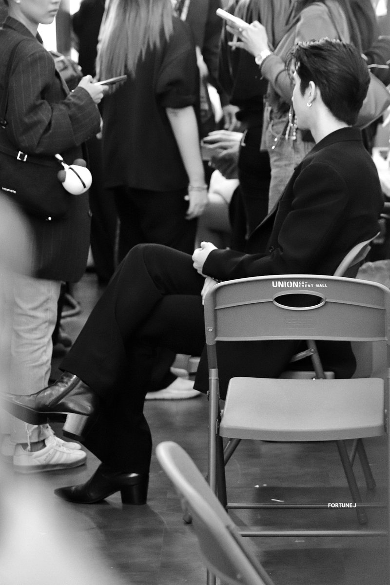 วันนี้คุณนันท์ มาออกงาน ..,

FLM WITH SEA X AVOCEAN
#sea_tawinan 
#FriendlyMexSEAxAvocean
#FortUNepix