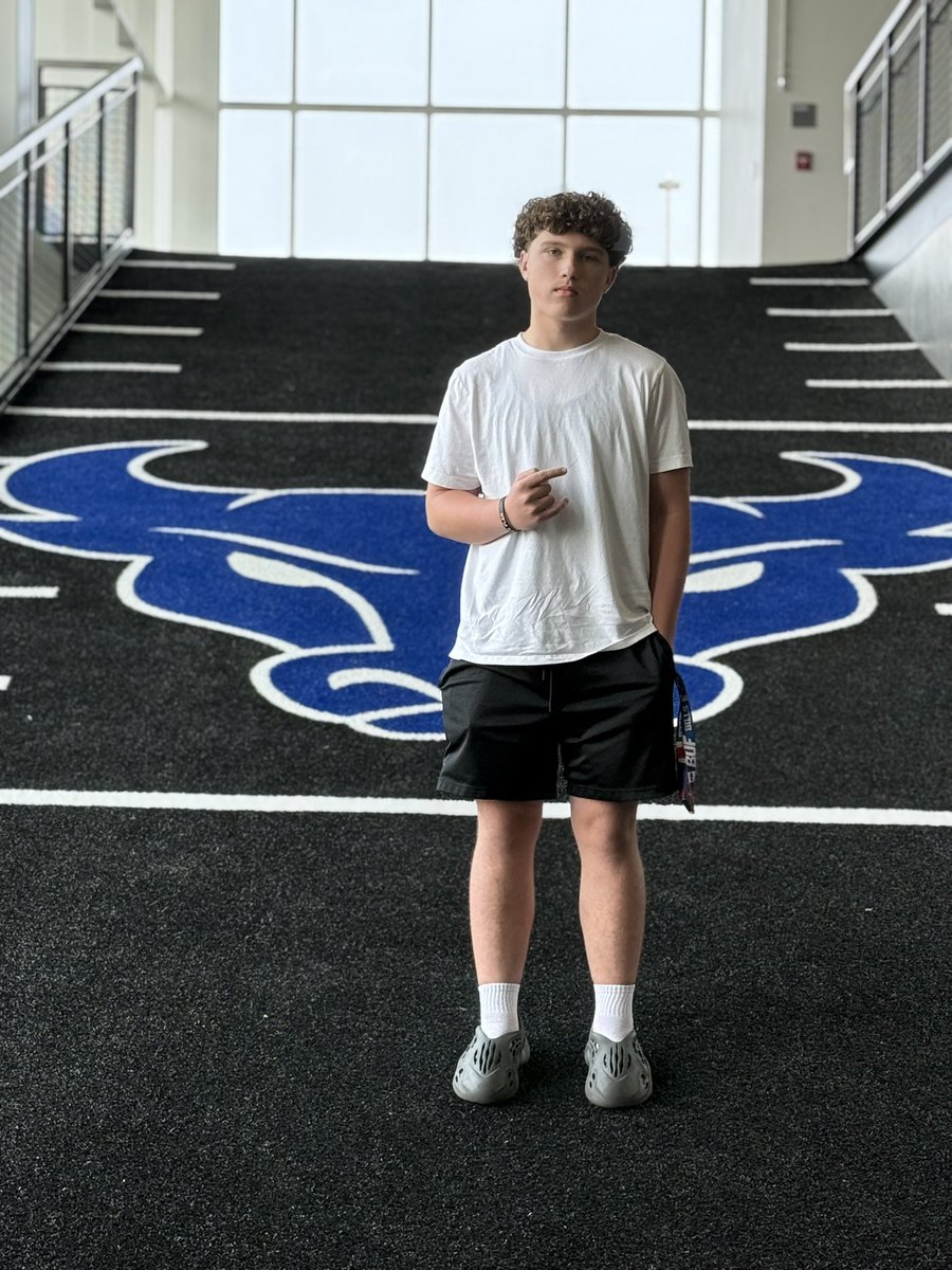 ChaseFleischer_'s tweet photo. Had a great day at UB speed camp today @CoachZeek_ @CoachRyanHorton @ronwhitcomb @Pete_Lembo @CoachBDoc @coach_cope @UBFootball @MVFlyerFootball @CoachKeighron @adamgorney https://t.co/0MzN3z5xsE