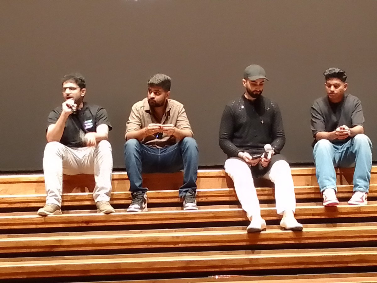 VivekDubey_0's tweet photo. Went to a Delhi Developer Meetup just for vibes, but ended up learning a lot! 🧠💻🔥 Met some amazing minds, got inspired, and realized the tech world isn’t just about code — it’s about connection too.
#DeveloperMeetup  #CodeAndConnect
@dillionverma
@kirat_tw @mannupaaji https://t.co/vX3WP8f4op