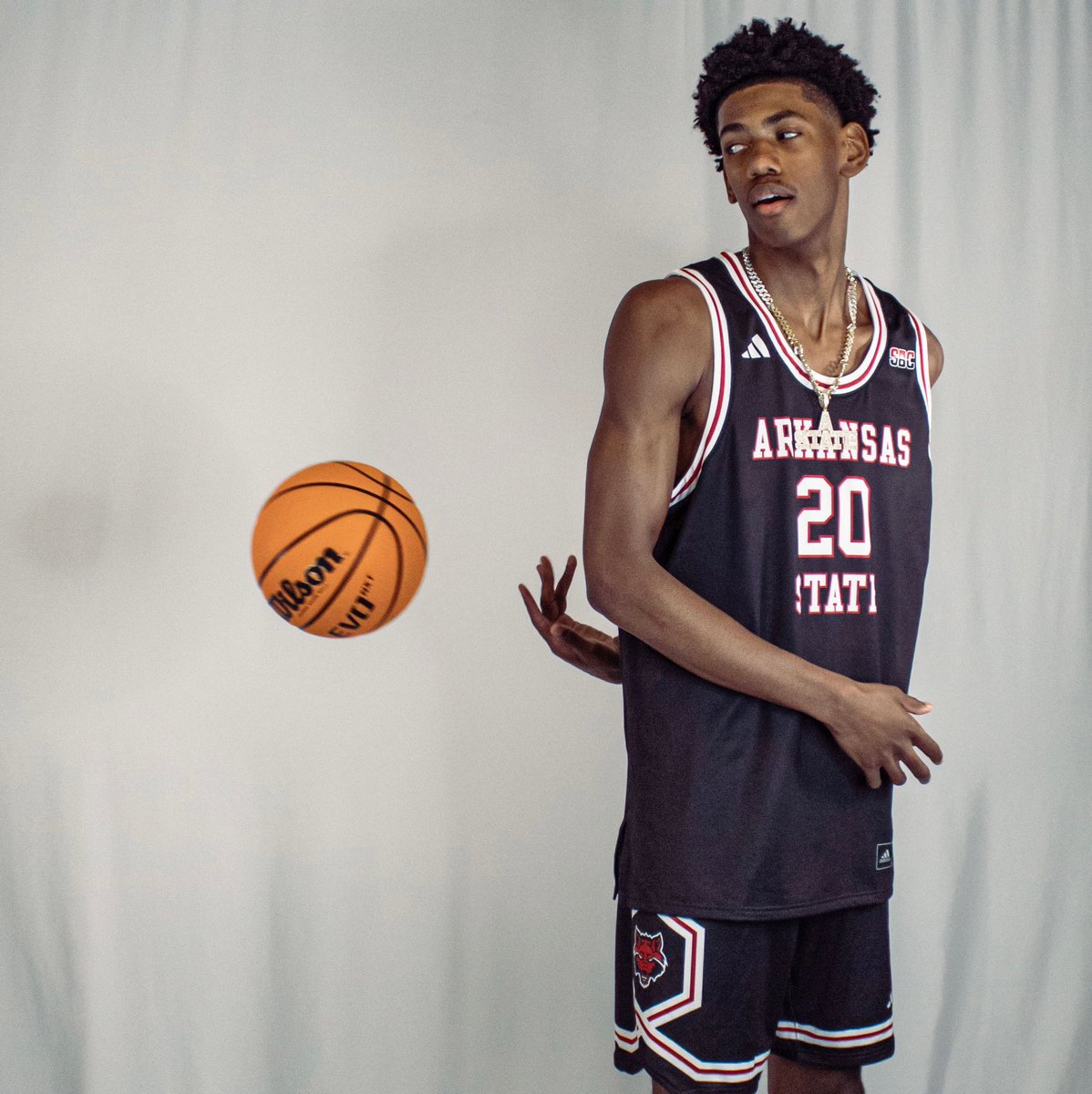 Grayson Bennett tweet media