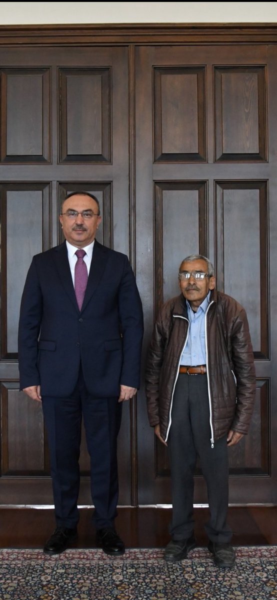 Gambit (@cengizunal_) on Twitter photo bütün maaşı ice americano soğuk bira ve winstona vermekten bizim güncel tarz ve fizik bütün maaşı ice americano soğuk bira ve winstona vermekten bizim güncel tarz ve fizik