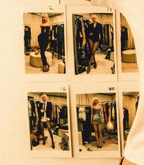 roseannepics's tweet photo. ohhh girl drop these photos too😭 https://t.co/BlA7r5qCGA