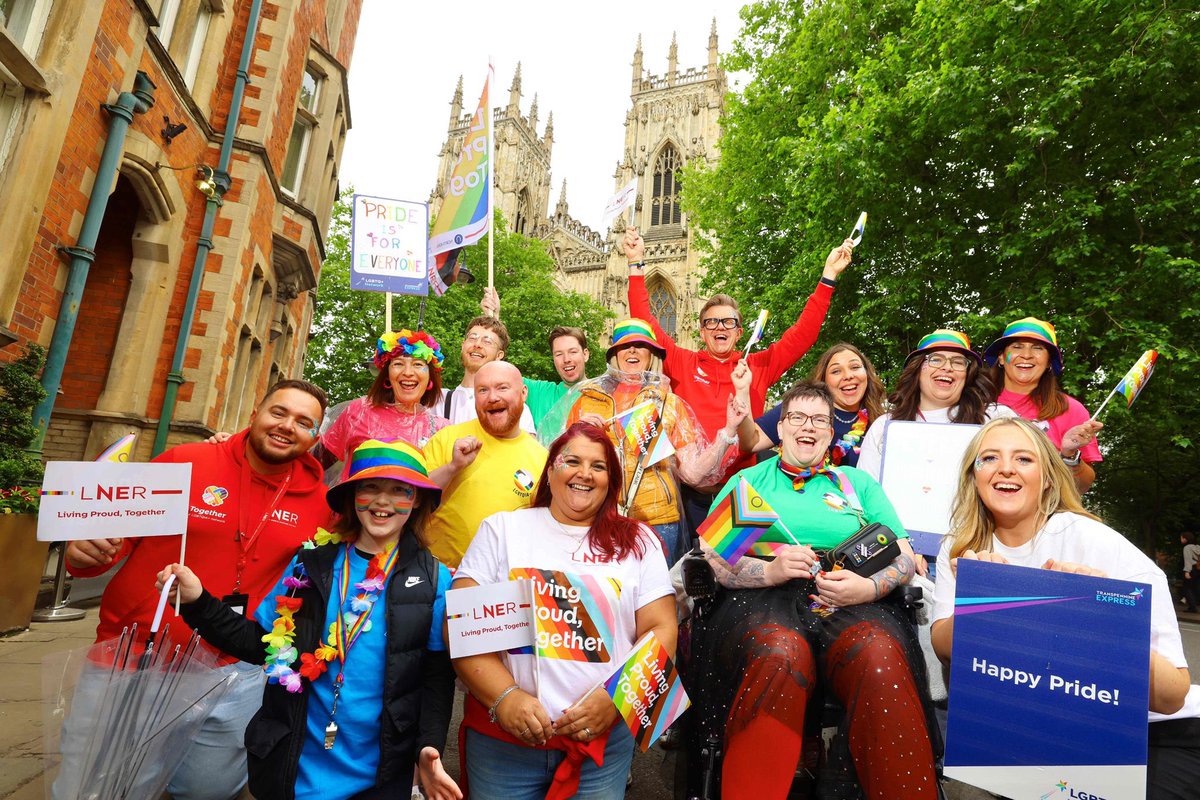 traceyb78's tweet photo. York Pride - DONE! 
So proud of @LNER Together network for absolutely SMASHING the organisation of Pride! A fab collab with @TPExpressTrains @northernassist York NRM, TRU and @CommunityRail. A new team in charge of organising this year and have to say they SMASHED IT https://t.co/gPUh3WNL2E