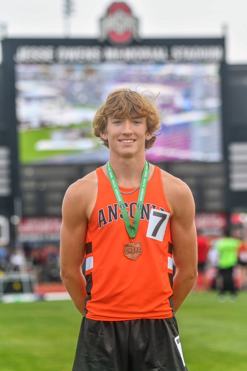 After capturing a state title in pole vault, Cade Shellhaas followed up today with a 5th place finish in the 110m Hurdles with a PR time of 14.80 at the OHSAA DIII State Track Meet.