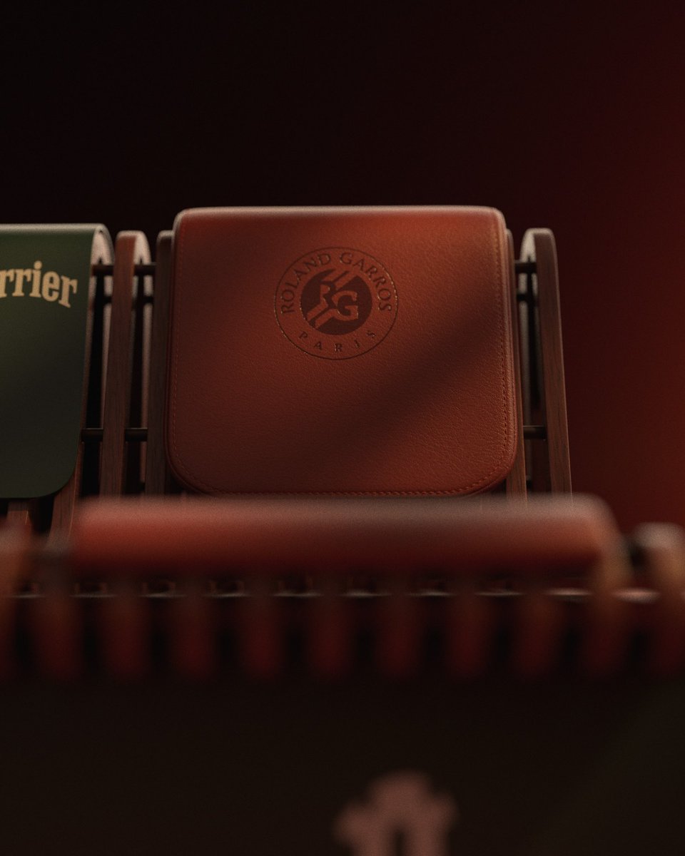sma_cgartist's tweet photo. Roland Garros bench I finished yesterday

#rolandgarros #cocogauff #tennis #marketing #3dmodeling https://t.co/j9LVNWeLLP