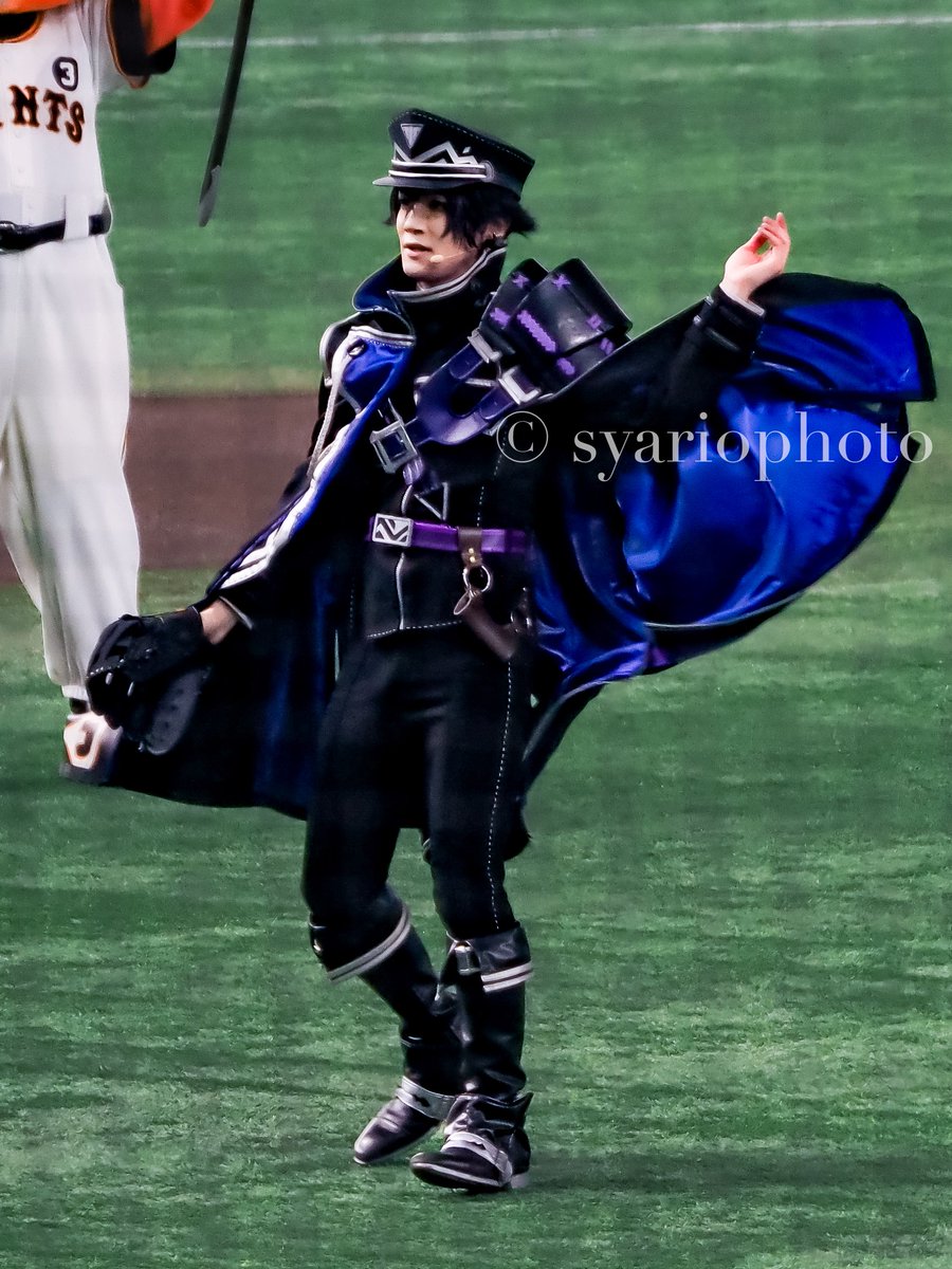 2025/6/6 
ミュージカル『刀剣乱舞』×読売ジャイアンツ コラボナイター

水心子正秀役 小西成弥さん
ファーストピッチ終了後

#刀剣乱舞 #刀ミュ #ジャイアンツ #東京ドーム #水心子正秀 #小西成弥