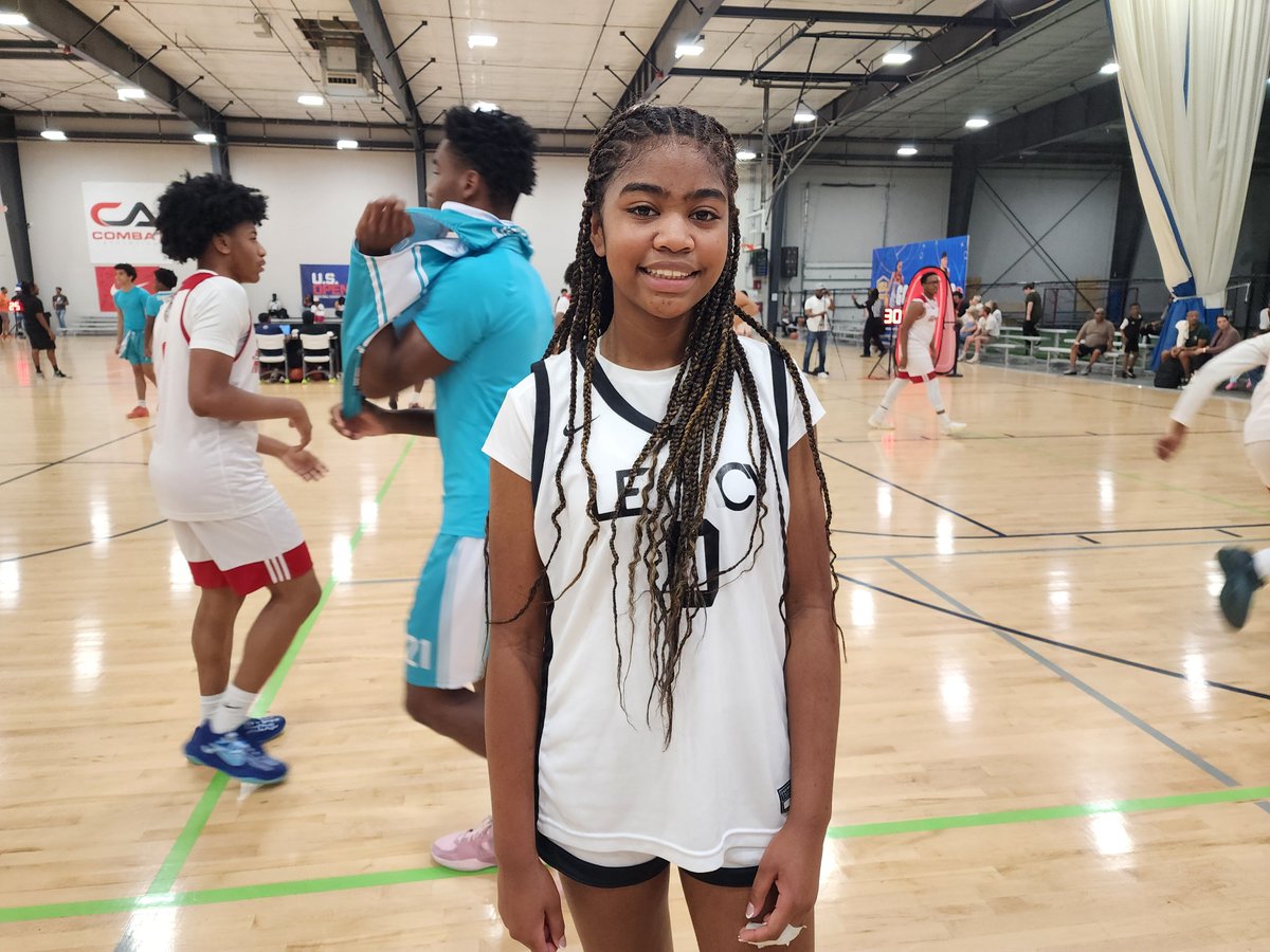 2030 Rianne Minor (Legacy) was an impressive young guard and one to follow. Plays with a ton of confidence on the court. Created off the bounce, made plays for herself and others, and was an effective option from behind the arc. #PhenomHoops #USOpenBasketball