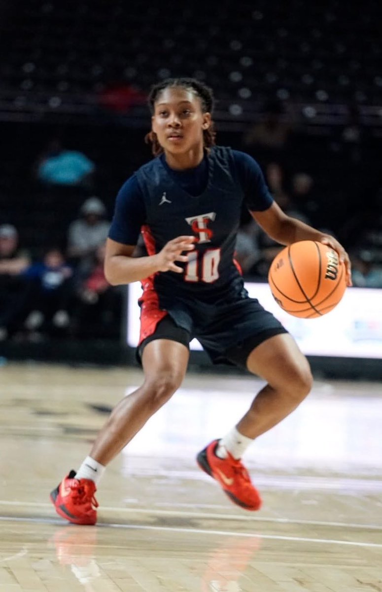 Coach Goodman (@coachcgoodman) on Twitter photo 2026 PG Ameya Brown (<a href="/FTS_WBB/">FTS Basketball</a> /CP3 Flames) will be attending the <a href="/UNCP_WBB/">UNCP Women's Basketball</a> Elite camp this afternoon 2026 PG Ameya Brown (<a href="/FTS_WBB/">FTS Basketball</a> /CP3 Flames) will be attending the <a href="/UNCP_WBB/">UNCP Women's Basketball</a> Elite camp this afternoon