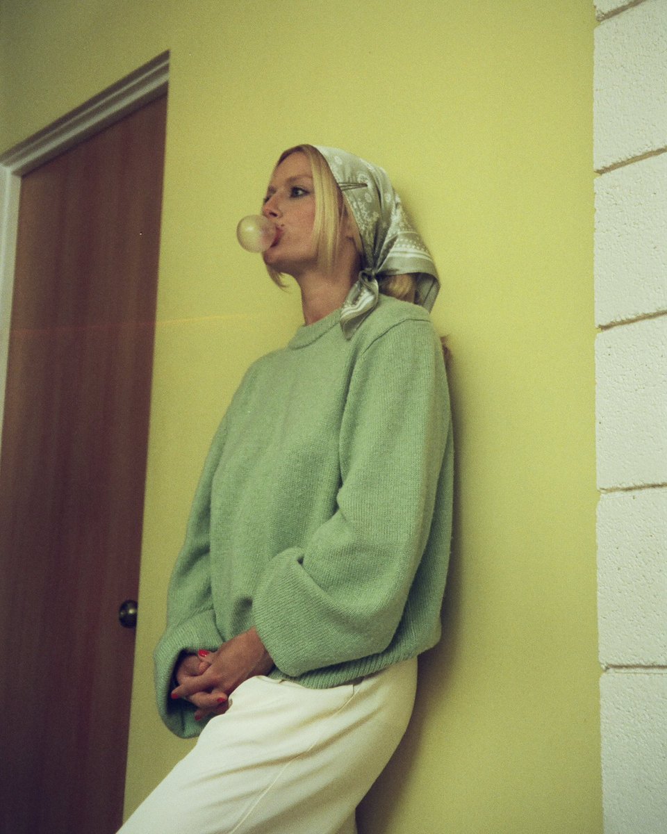 Ashe (@ashemusic) on Twitter photo Few things in my life have made as much sense as Finneas and me starting <a href="/TheFavorsBand/">The Favors</a>. I’ve woken up giddy the last 18 months, impatiently waiting to share this music with you. Our very first single “The Little Mess You Made” is out now 🖤🖤🖤🖤 I hope it finds a lasting place Few things in my life have made as much sense as Finneas and me starting <a href="/TheFavorsBand/">The Favors</a>. I’ve woken up giddy the last 18 months, impatiently waiting to share this music with you. Our very first single “The Little Mess You Made” is out now 🖤🖤🖤🖤 I hope it finds a lasting place