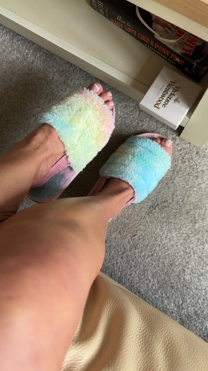 For the slipper lovers dm me for custom videos filming tomorrow