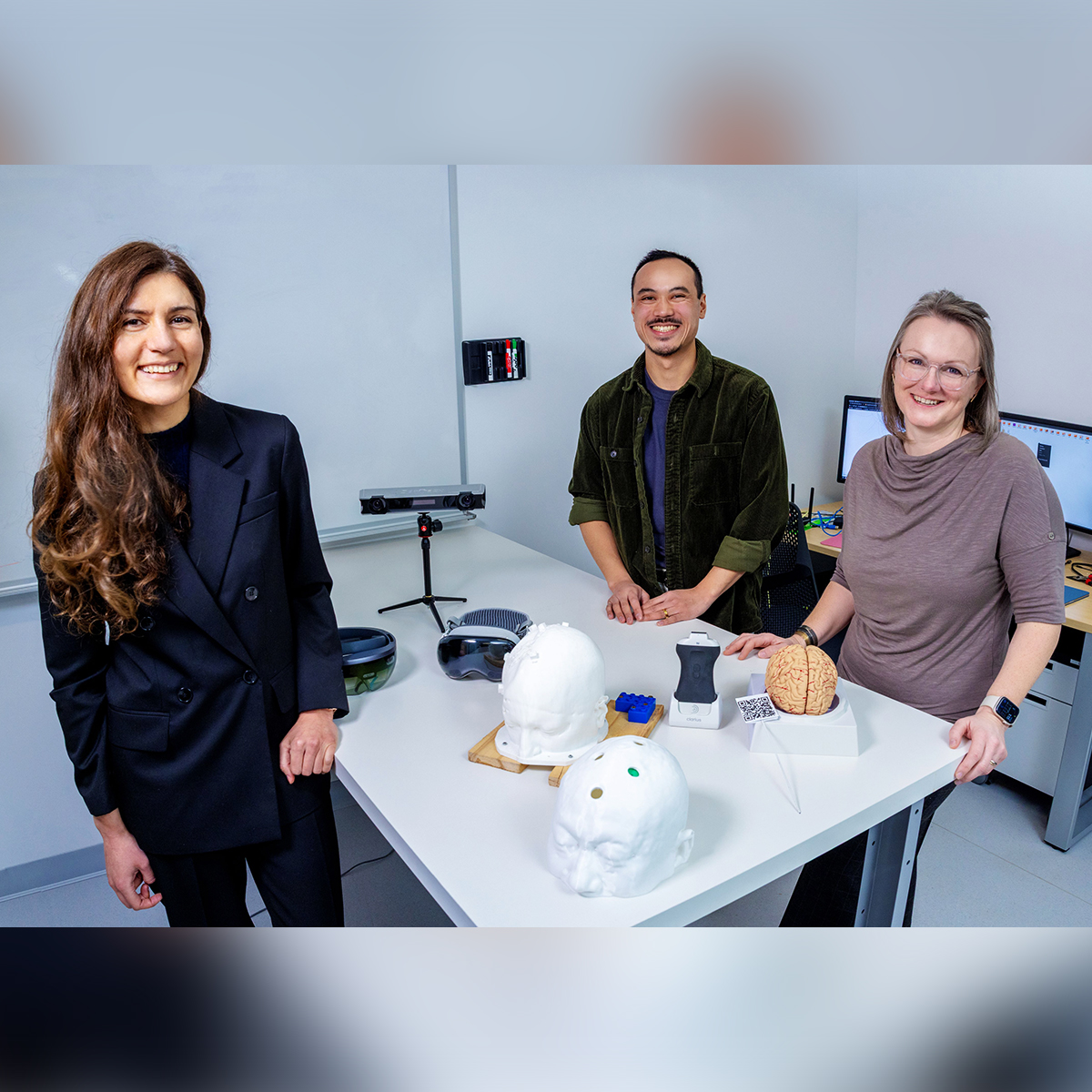 NSERC / CRSNG (@nserc_crsng) on Twitter photo 🗞️
#NSERC RESEARCH STORY
Augmented reality to improve neurosurgery:
▶️ tinyurl.com/59hyu8kr
#NSERCsupport
<a href="/Concordia/">Concordia University</a> <a href="/GinaCodySchool/">Gina Cody School of Engineering & Computer Science</a> 🗞️
#NSERC RESEARCH STORY
Augmented reality to improve neurosurgery:
▶️ tinyurl.com/59hyu8kr
#NSERCsupport
<a href="/Concordia/">Concordia University</a> <a href="/GinaCodySchool/">Gina Cody School of Engineering & Computer Science</a>