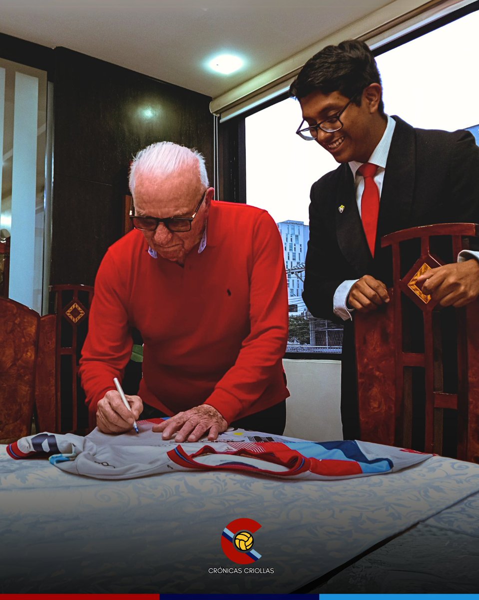 UNA ENTREVISTA MUY ESPECIAL 🤩🔴

Nuestro director <a href="/erick_andrest/">Erick Torres</a> tuvo el honor de entrevistar al ideario, creador y fundador de <a href="/elnacionalec/">Club Deportivo El Nacional</a>, el Mayor Jorge Araque Picco. En un conversatorio lleno de emociones, viajamos en el tiempo al génesis de La Gloria del Fútbol. 😌🔴